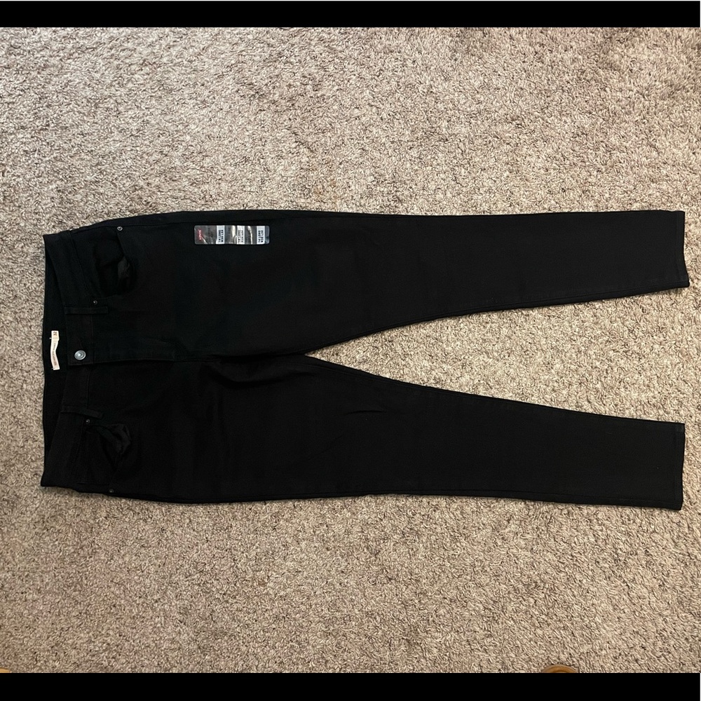 High-Rise Skinny Jean